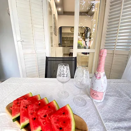 Norah Apartman