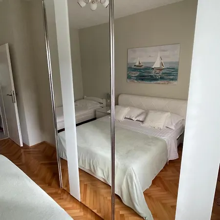 Apartman Norah *