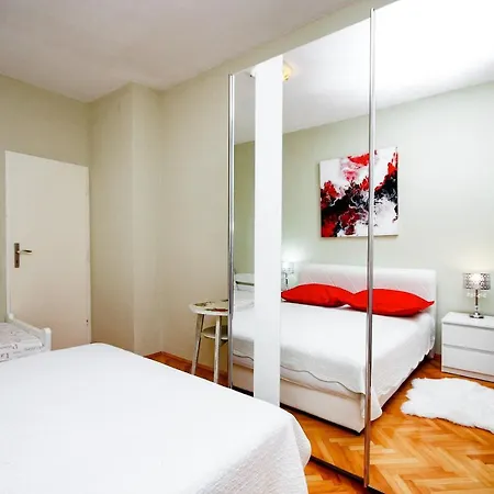 Apartman Norah *