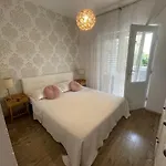 Villa Norah * Podgora (Split-Dalmatia)